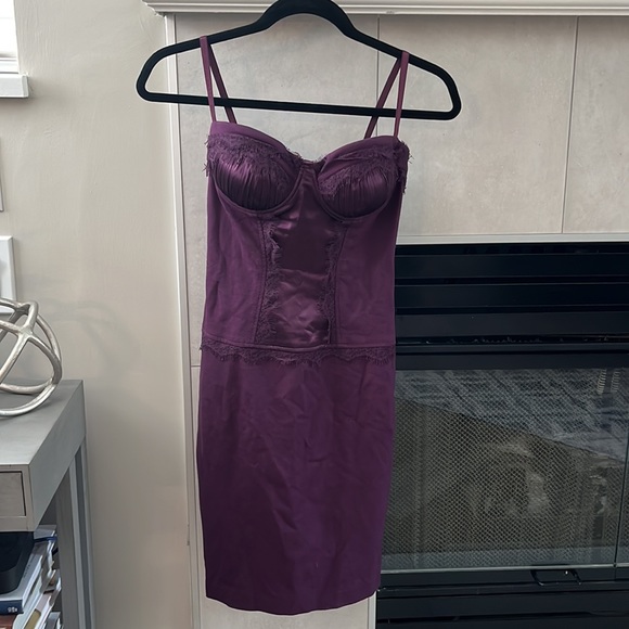 Beautiful purple Guess by Marciano dress - Picture 3 of 5